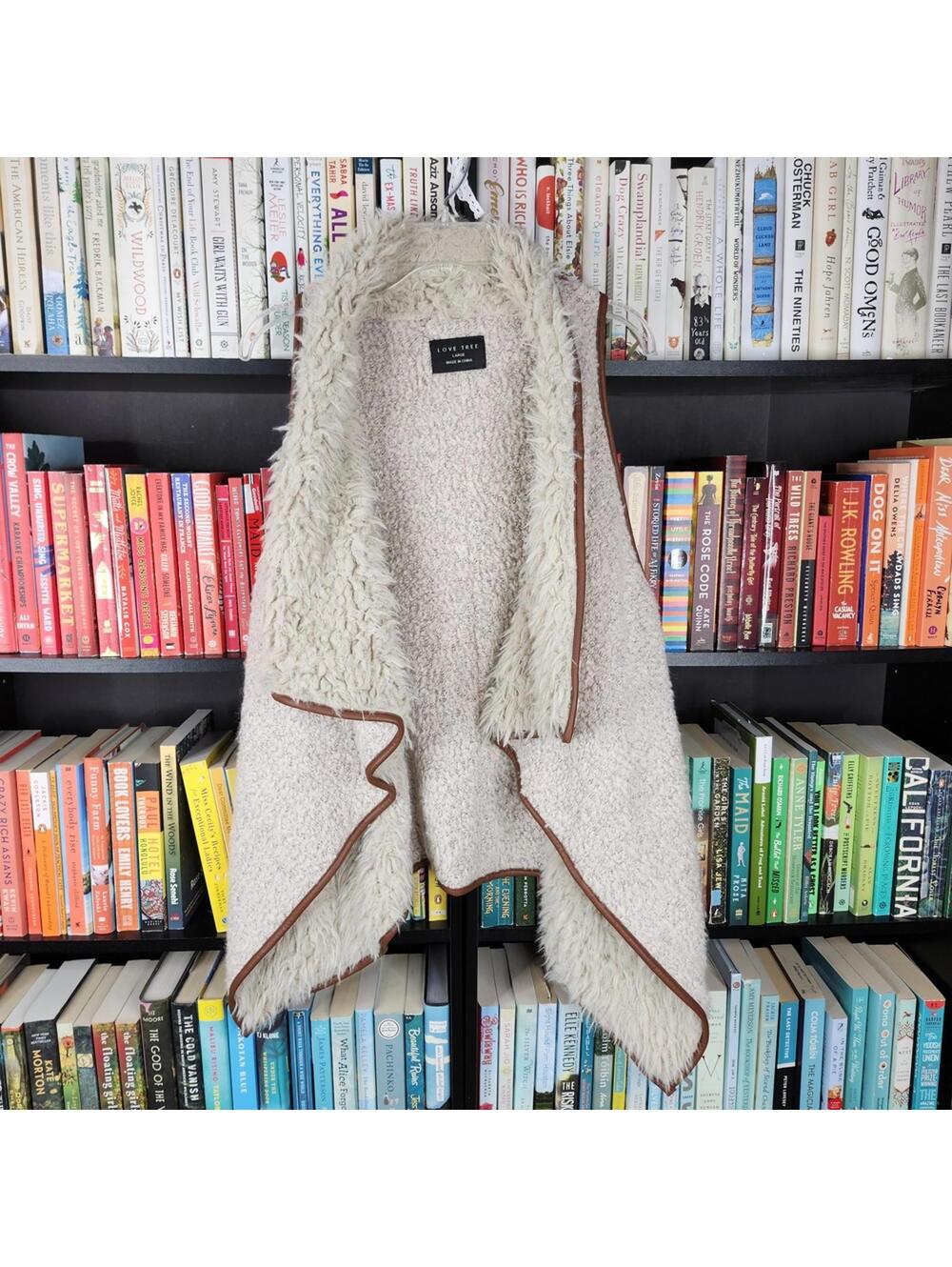 Love Tree Cream Sherpa Vest Large